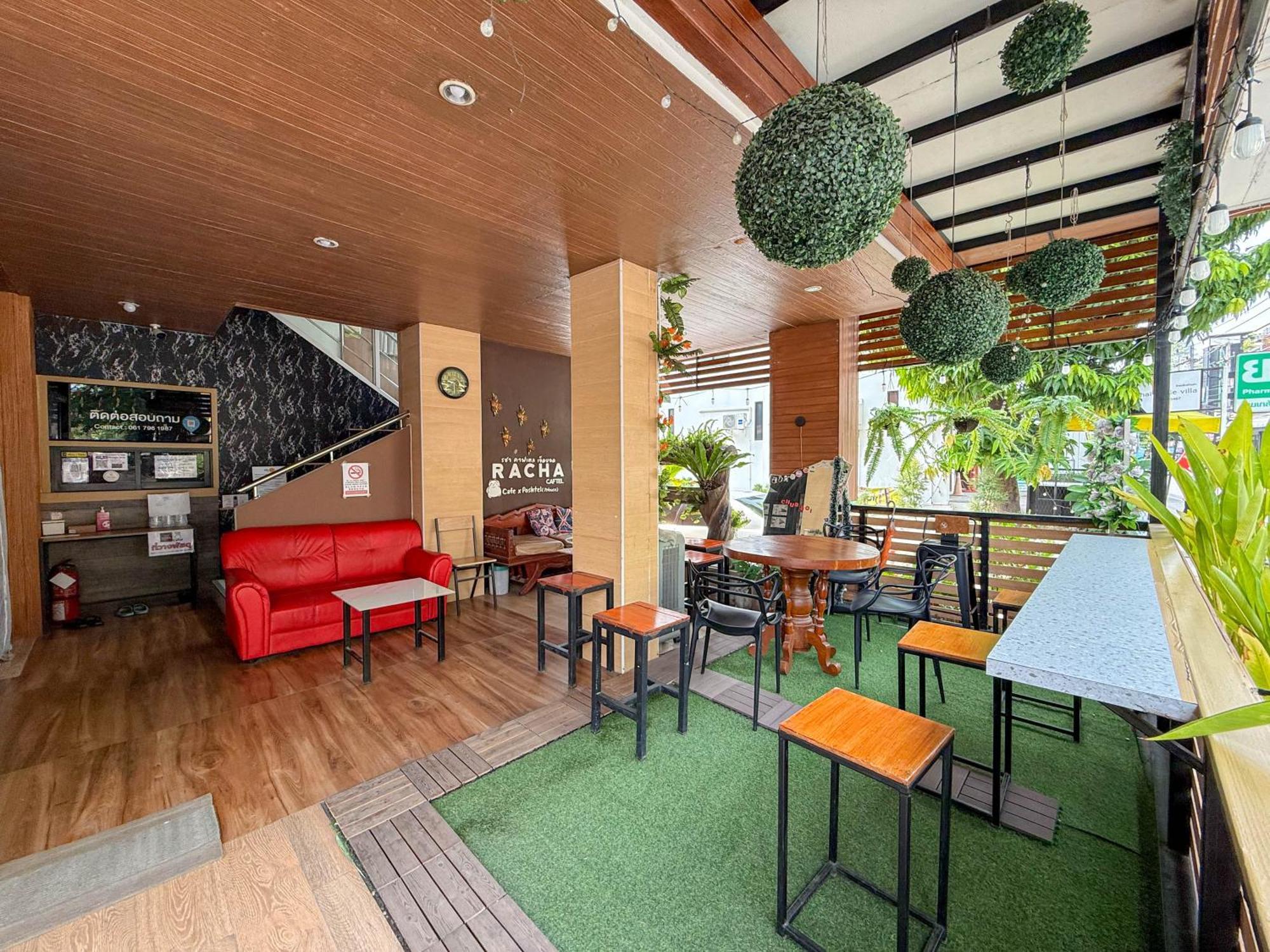 Racha Caftel - 7 House - รชาคาฟเทล Aparthotel Chiang Mai Exterior photo